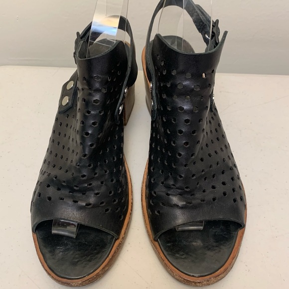 Rag & Bone Black Sandals - Picture 4 of 10